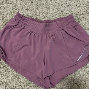 Lululemon Hotty hot shorts